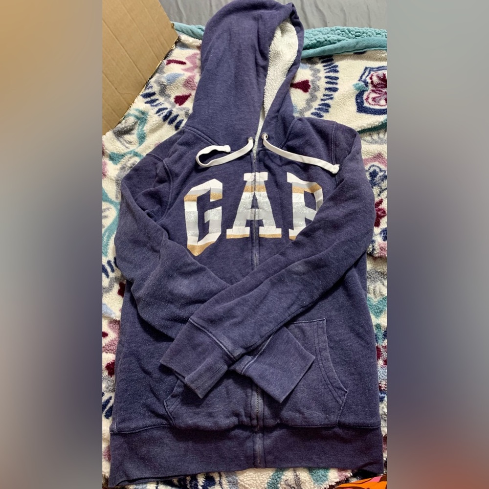Gap zip up hoodie